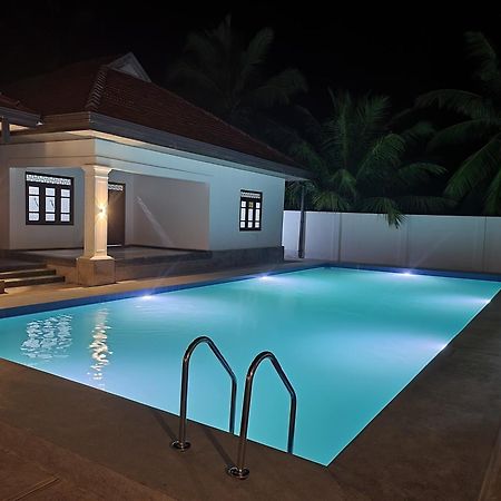 The Sanctum Hotel Talaimannar Exterior photo
