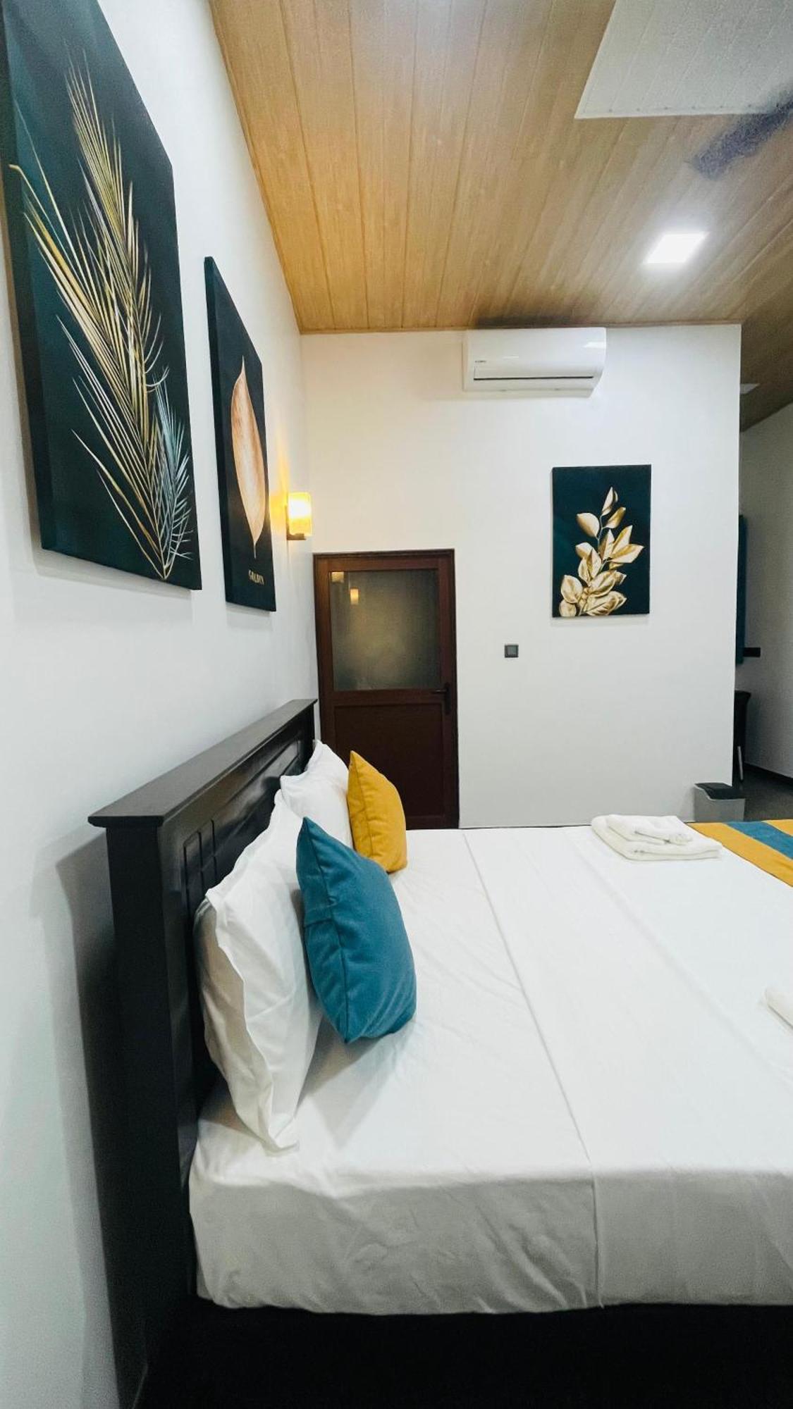 The Sanctum Hotel Talaimannar Exterior photo