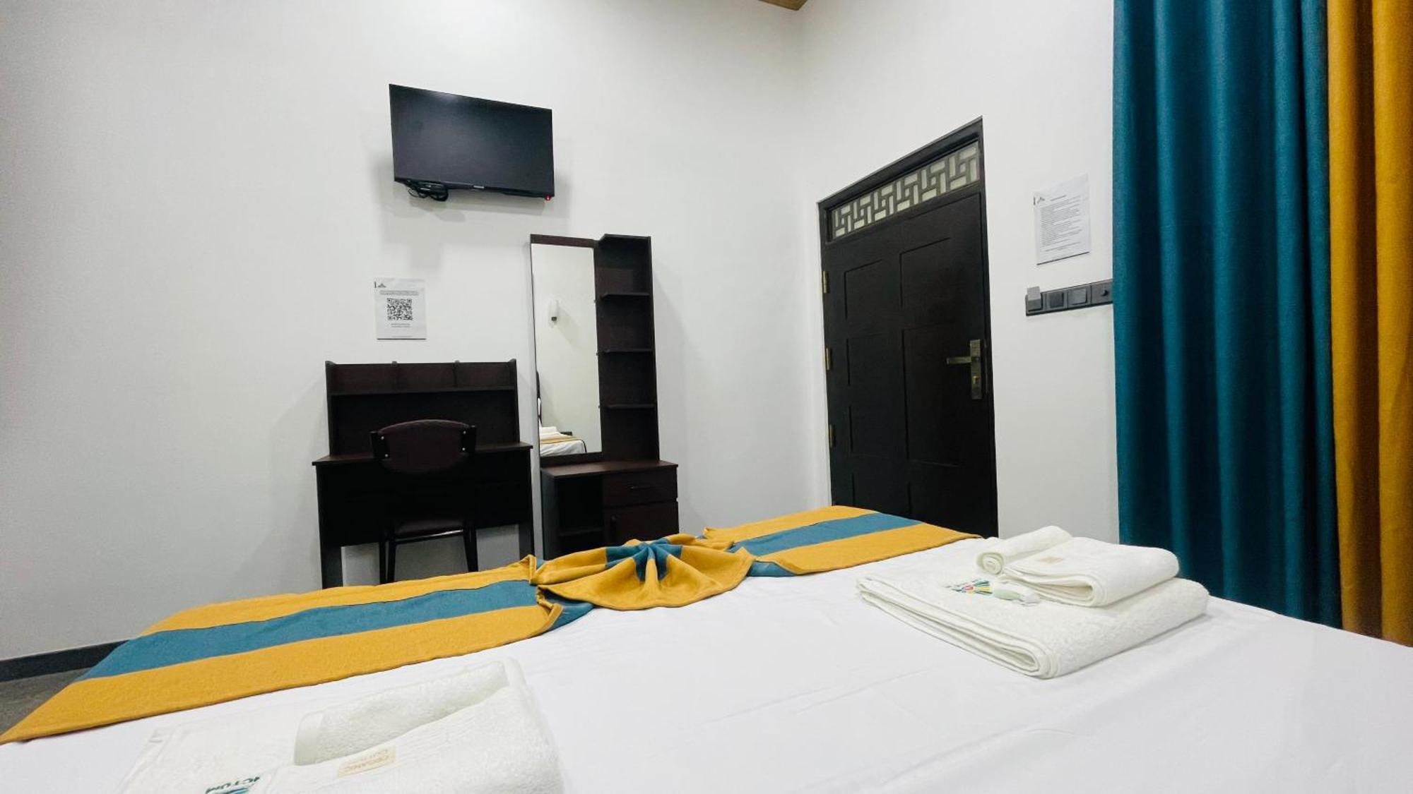The Sanctum Hotel Talaimannar Exterior photo